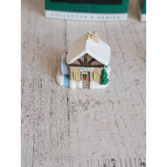Hallmark old English Village miniature‎ mill ornament Xmas accessory - Picture 2 of 6